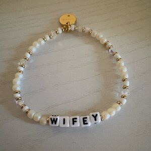 Little Words Project Wifey bracelet like new